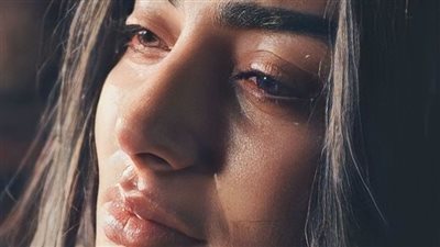 الفتاة الفقيرة وزوجة الأب القاسية قصة واقعية حزينة جدا ومؤلمة. بقلم منى حارس