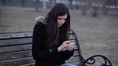 زوج منع زوجته من استخدام برنامج فيسبوك
