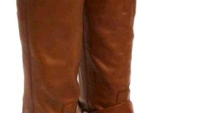 قصه الطالب الجامعي والبوت