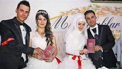 تزوج اثنان اخوه في يوم واحد