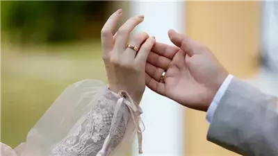 لماذا نهى النبي عن عضل النساء وحذر منه؟ وما معنى عضل النساء؟
