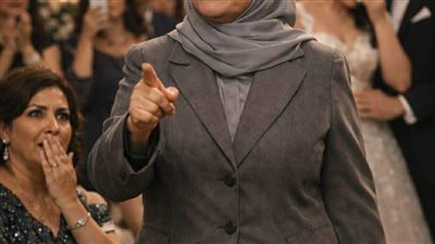 حماتي مسكت الميكروفون قدام كل المعازيم في الفندق وقالت ابني اتجوز واحدة بيئية