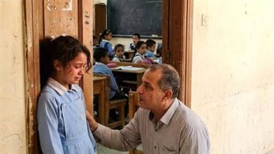 أنا مش قادرة أقعد يا مستر